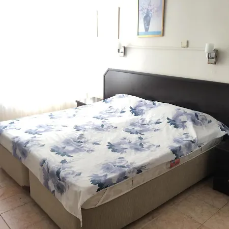 Terrace Flat With Amazing View Fethiye