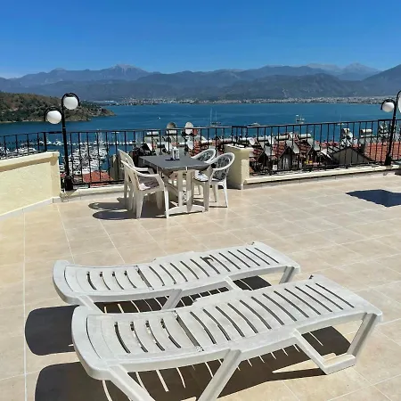 Terrace Flat With Amazing View